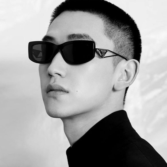 NEW PRADA PR14YS 1AB5S0 UNISEX BLACK EYEWEAR PR 14YS UNISEX SUNGLASSES SPR 14Y - Picture 11 of 15